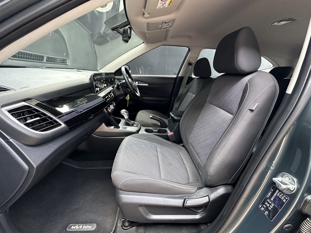 KIA SELTOS SELTOS 1.5D LX A/T - 10