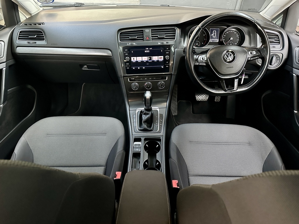 VOLKSWAGEN GOLF 7 GOLF VII 1.4 TSI COMFORTLINE DSG