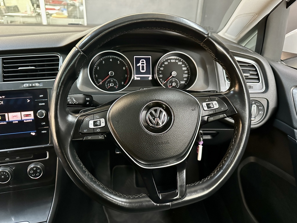 VOLKSWAGEN GOLF 7 GOLF VII 1.4 TSI COMFORTLINE DSG
