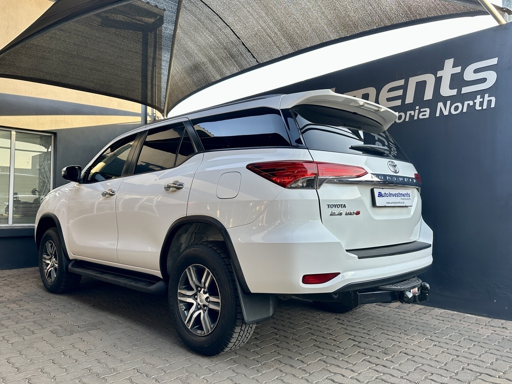 TOYOTA FORTUNER FORTUNER 2.4GD-6 R/B A/T - 4
