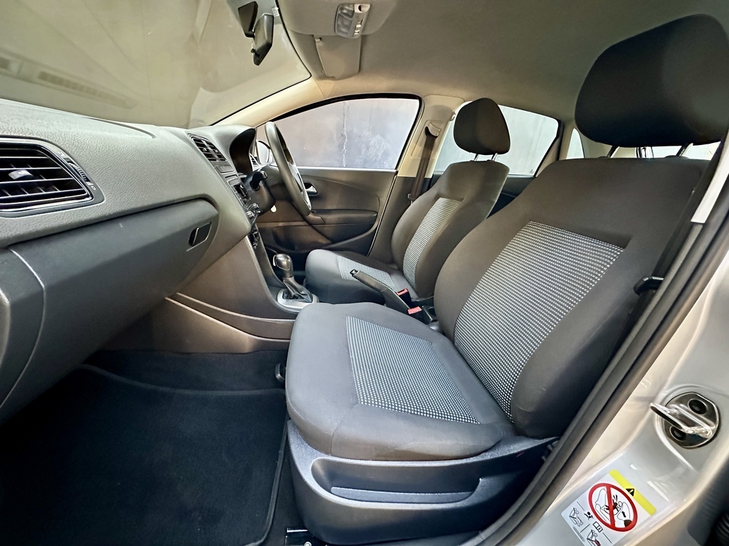 VOLKSWAGEN POLO VIVO POLO VIVO 1.6 COMFORTLINE TIP (5DR) - 10