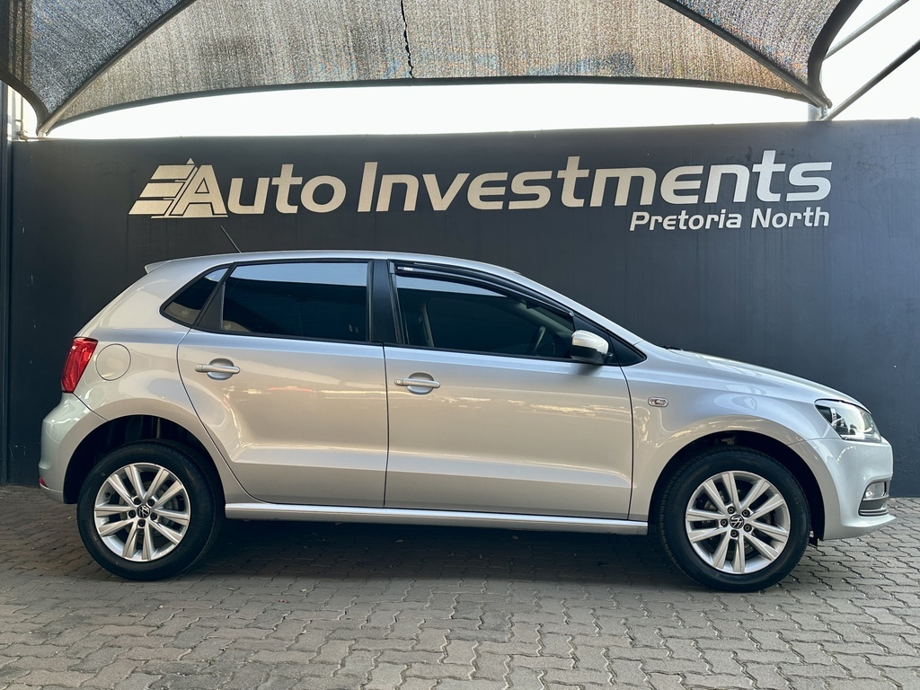 VOLKSWAGEN POLO VIVO POLO VIVO 1.6 COMFORTLINE TIP (5DR) - 2