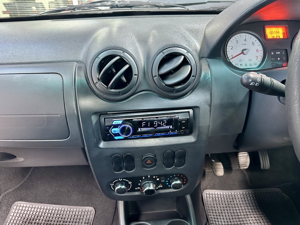NISSAN NP200 NP200 1.6  A/C SAFETY PACK P/U S/C - 11