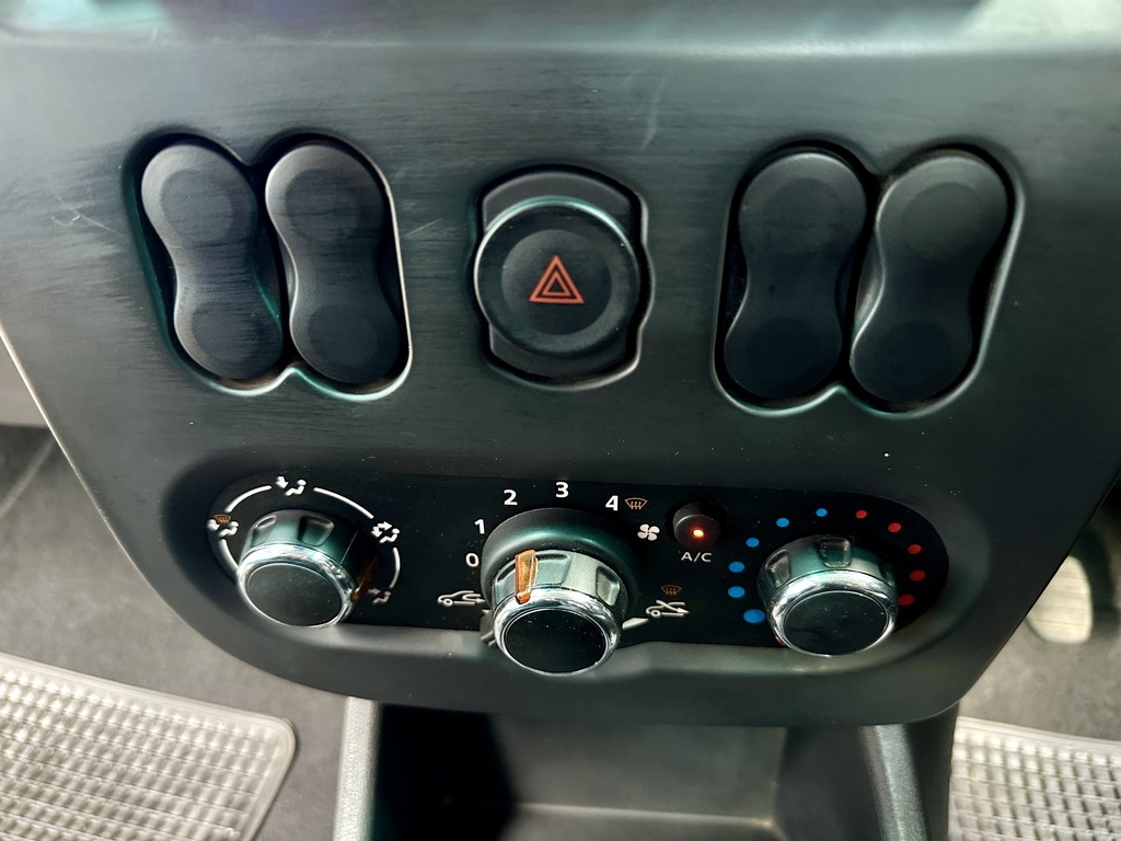 NISSAN NP200 NP200 1.6  A/C SAFETY PACK P/U S/C - 12