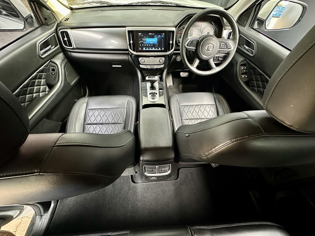 GWM P-Series P-SERIES 2.0TD LS/BLACK EDITION A/T D/C P/U