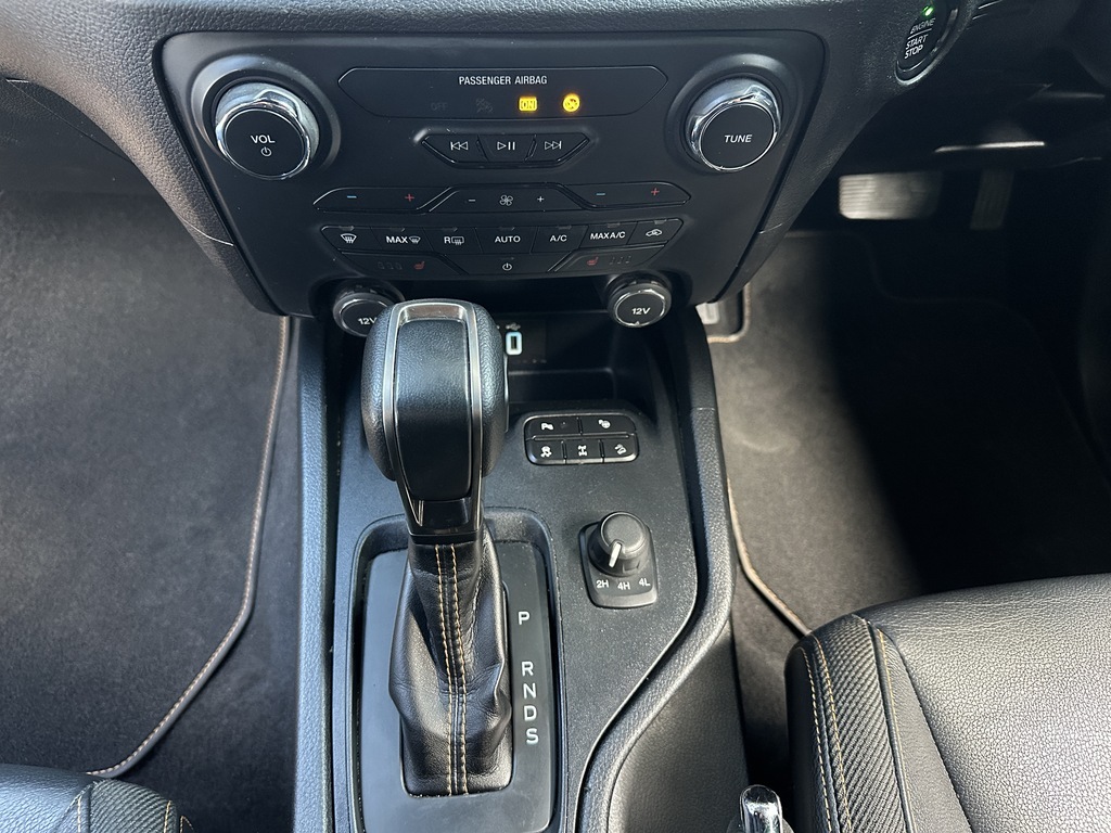 FORD RANGER RANGER 2.0D BI-TURBO WILDTRAK 4X4 A/T P/U D/C - 15