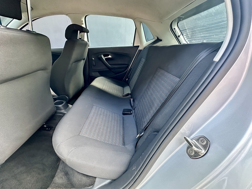 VOLKSWAGEN POLO VIVO POLO VIVO 1.4 TRENDLINE (5DR) - 11