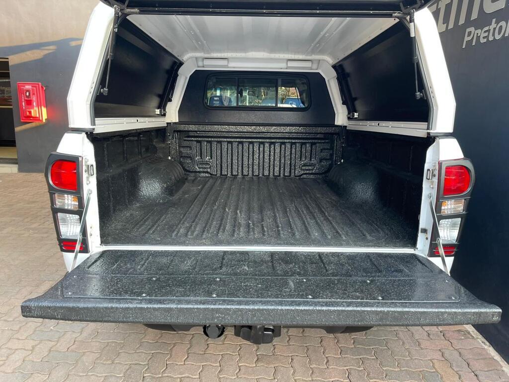 ISUZU D-MAX D-MAX 250 HO X-RIDER A/T E/CAB P/U - 11