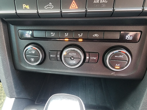 VOLKSWAGEN AMAROK AMAROK 3.0TDi H-LINE 190KW 4MOT A/T D/C P/U