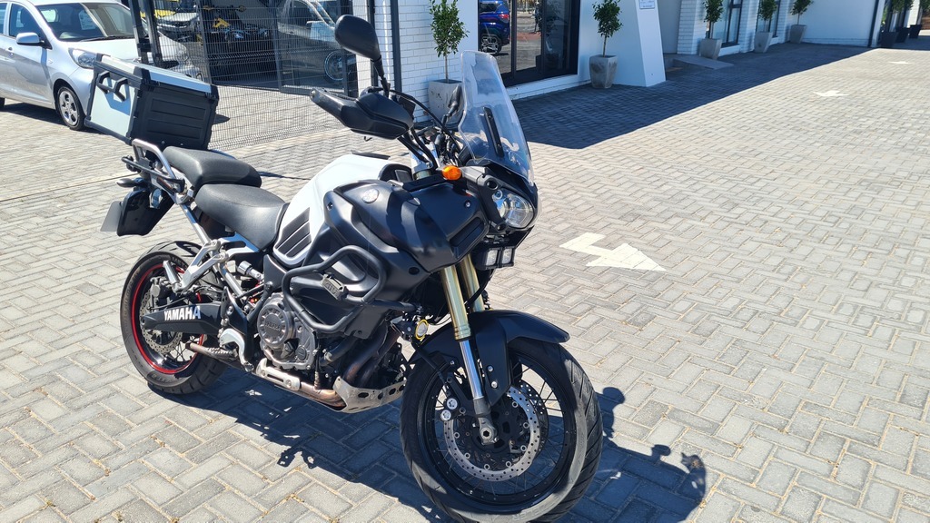 Hennie Steenkamp Motors Vehicle Image