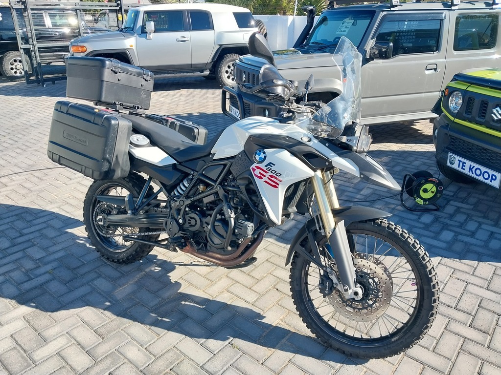 Hennie Steenkamp Motors Vehicle Image