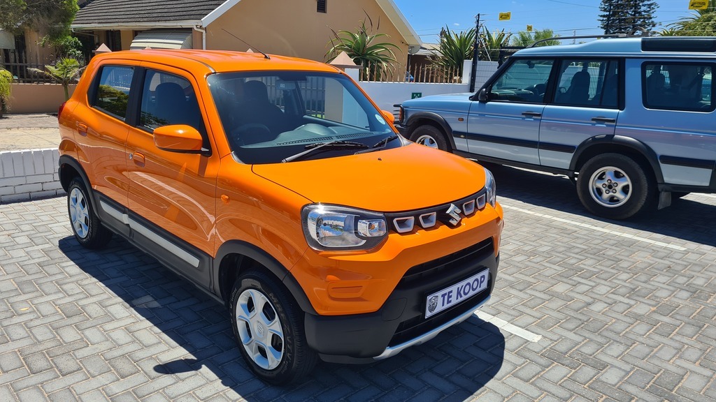 SUZUKI S-PRESSO