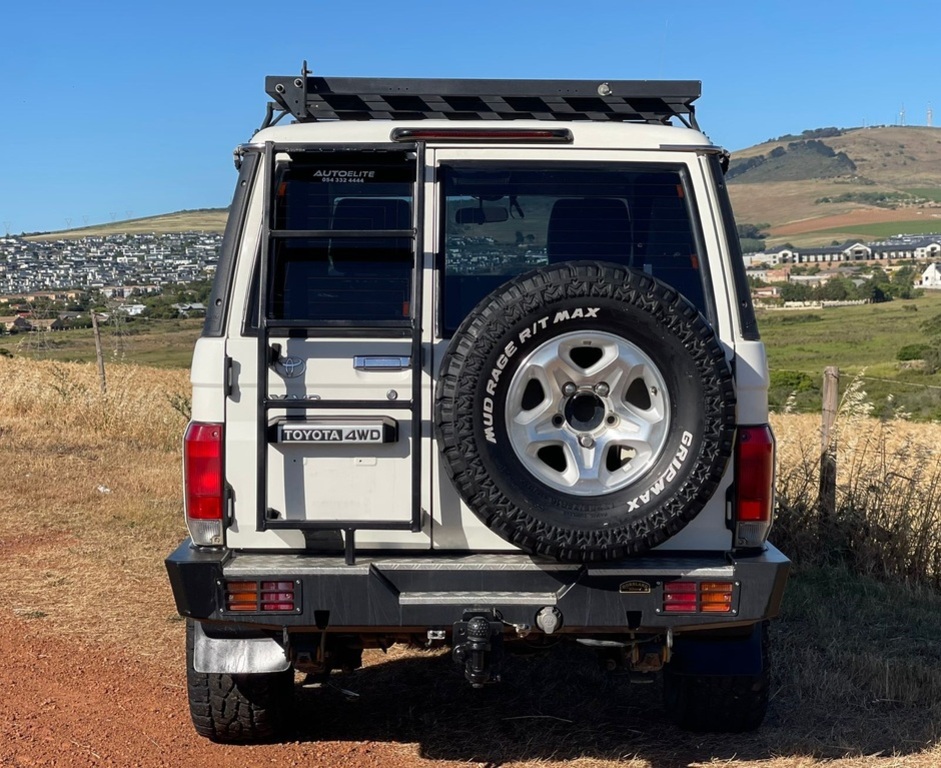 Thumbnail Image Thumbnail Image