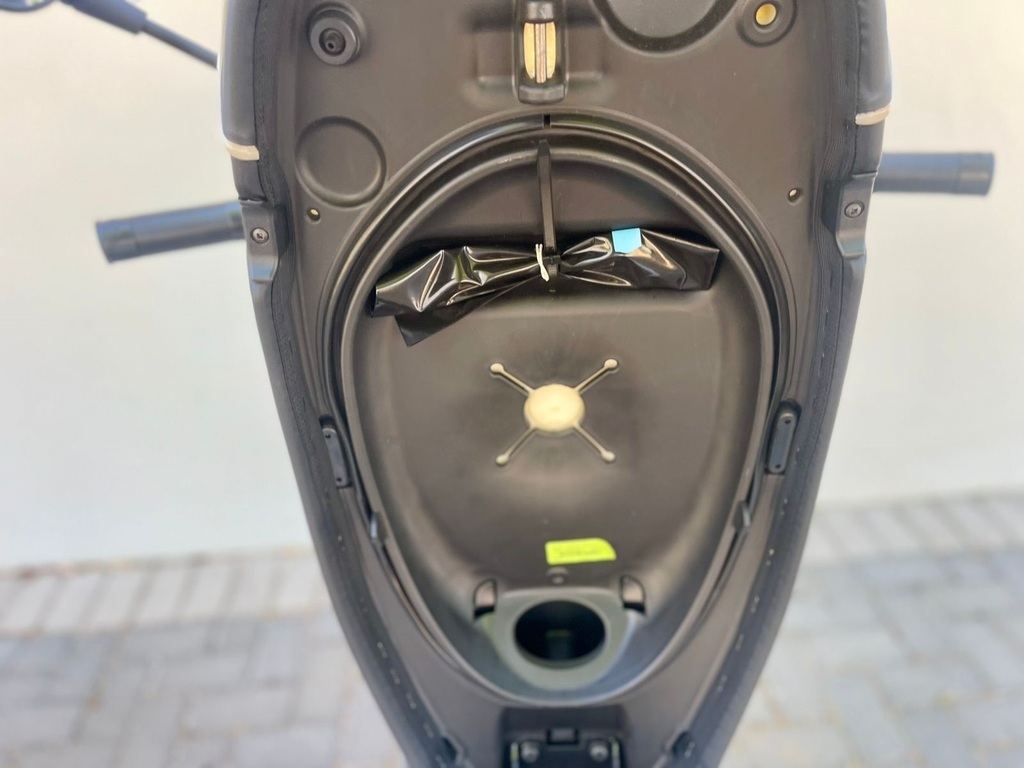 Thumbnail Image Thumbnail Image