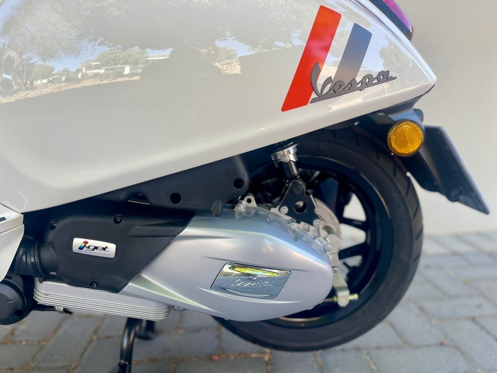 Thumbnail Image Thumbnail Image