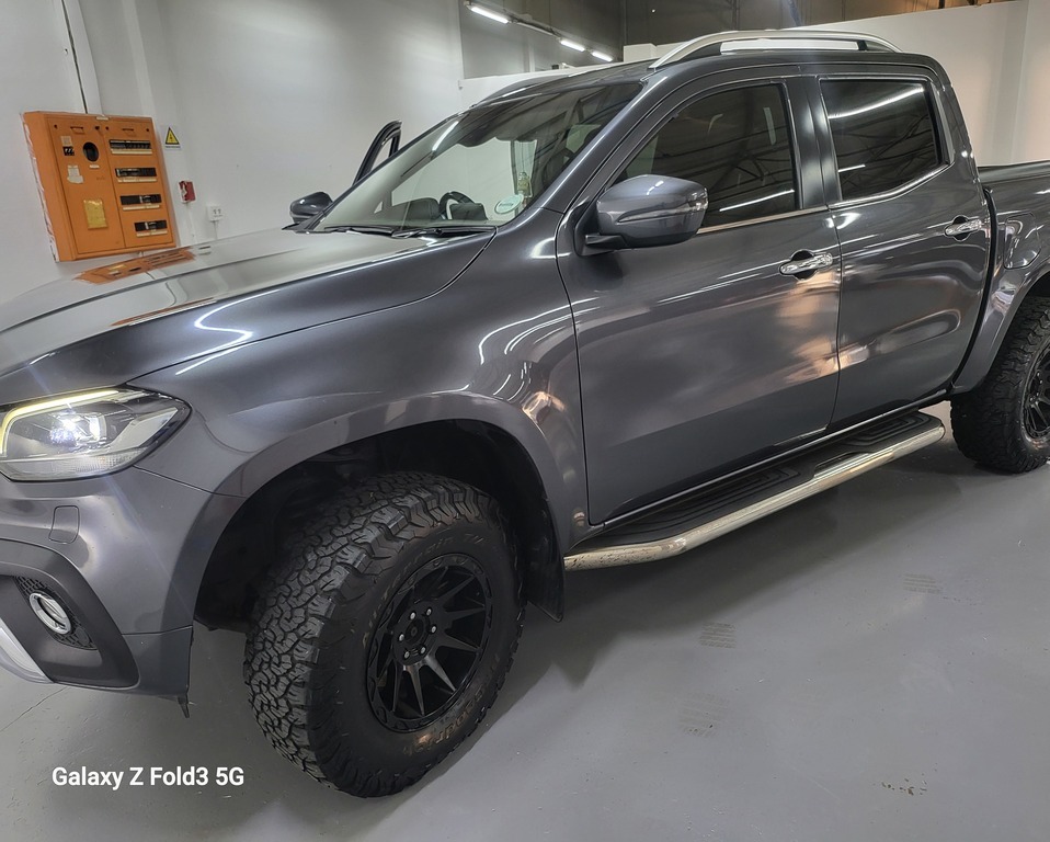 Thumbnail Image Thumbnail Image