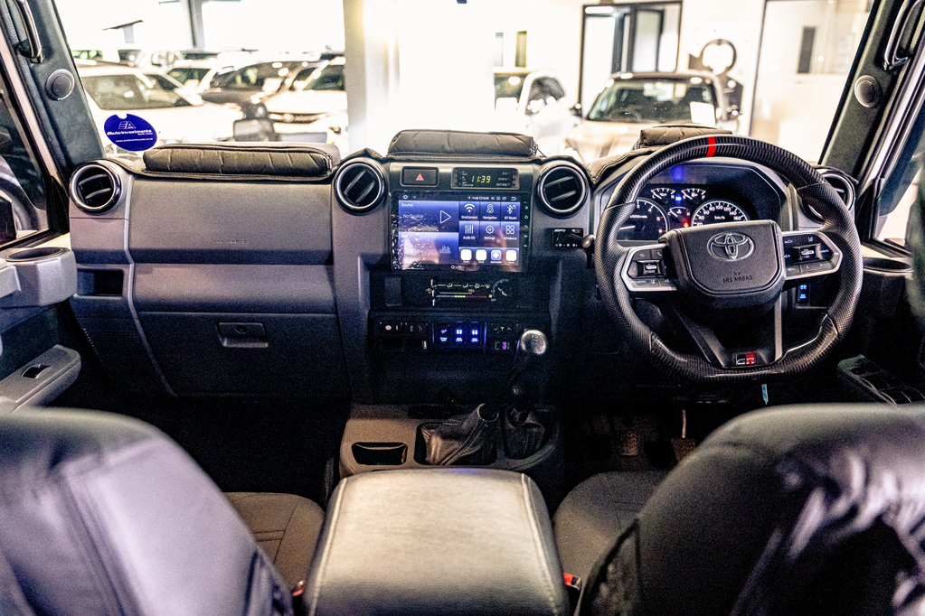 TOYOTA LAND CRUISER PICK UP LAND CRUISER 79 4.5D P/U D/C - 13