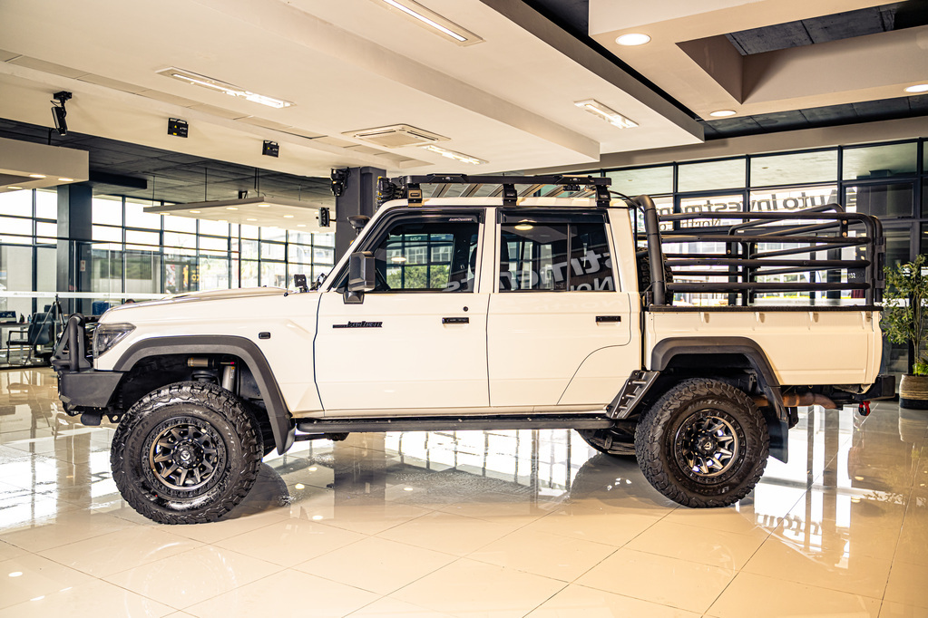 TOYOTA LAND CRUISER PICK UP LAND CRUISER 79 4.5D P/U D/C - 7