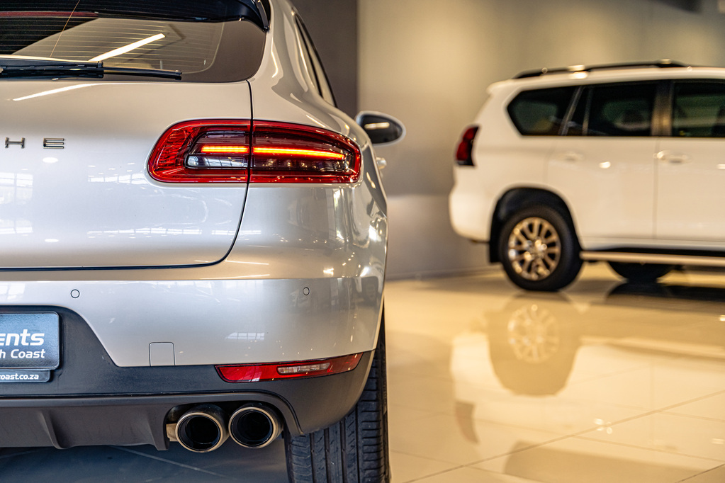 PORSCHE MACAN MACAN S - 15