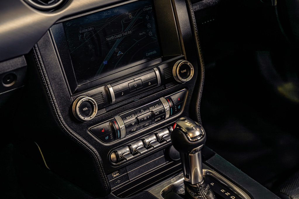 FORD MUSTANG MUSTANG 5.0 GT CONVERT A/T - 6