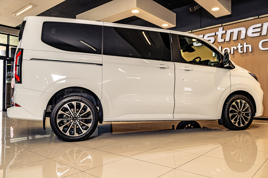 FORD TOURNEO TOURNEO CUSTOM 2.0D TITANIUM X A/T - 20