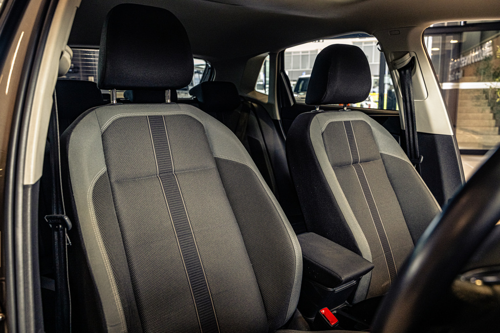 VOLKSWAGEN POLO POLO 1.0 TSI HIGHLINE DSG (85KW) - 17