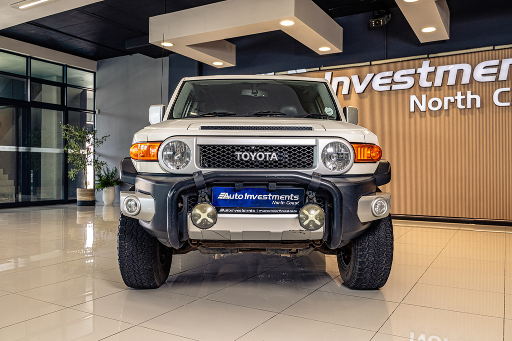 TOYOTA LAND CRUISER 70 L/CRUISER FJ 4.0 V6 CRUISER - 2