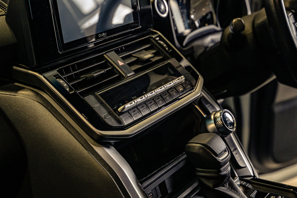 TOYOTA LAND CRUISER LANDCRUISER 300 V6 3.3D GX-R - 17