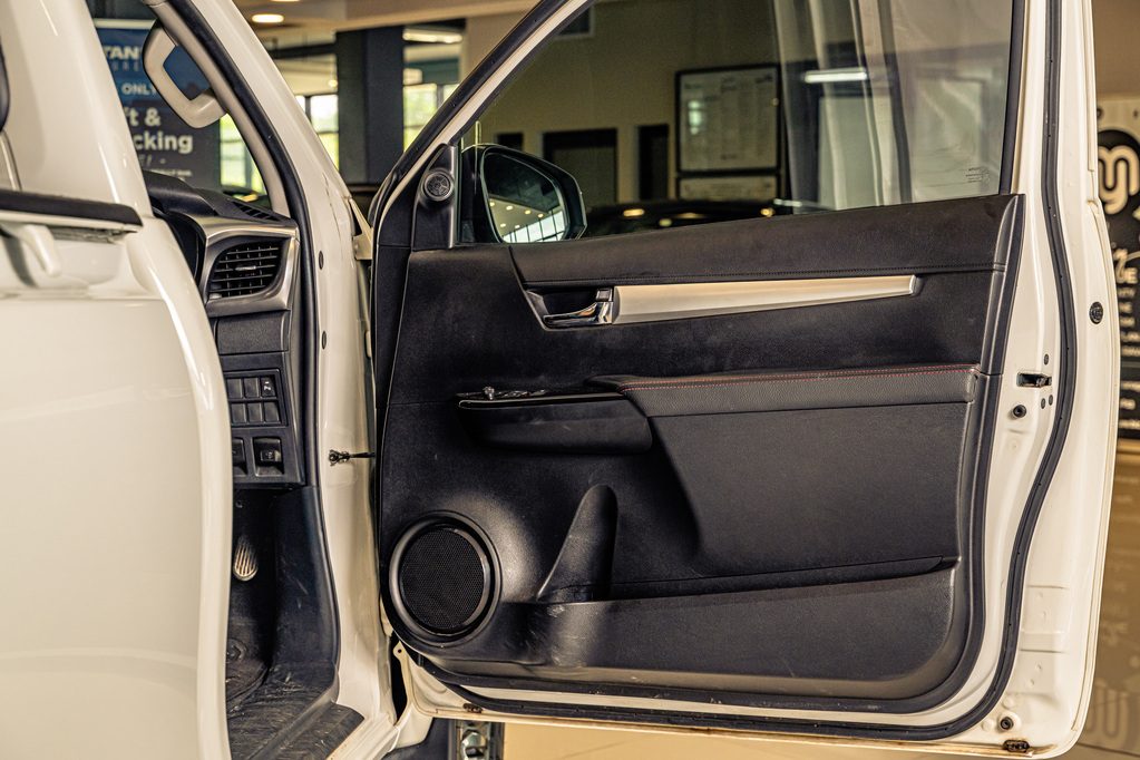 TOYOTA HILUX HILUX 2.8 GD-6 RAIDER 4X4 A/T P/U S/C - 11