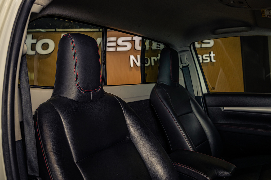 TOYOTA HILUX HILUX 2.8 GD-6 RAIDER 4X4 A/T P/U S/C - 12