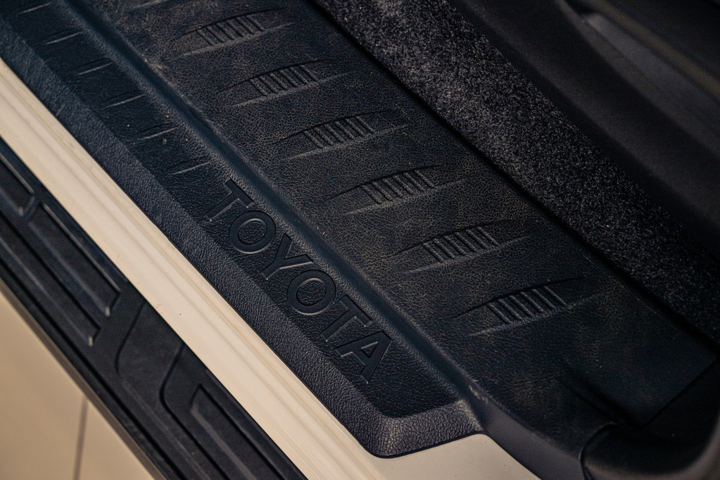 TOYOTA HILUX HILUX 2.8 GD-6 RAIDER 4X4 A/T P/U S/C - 14