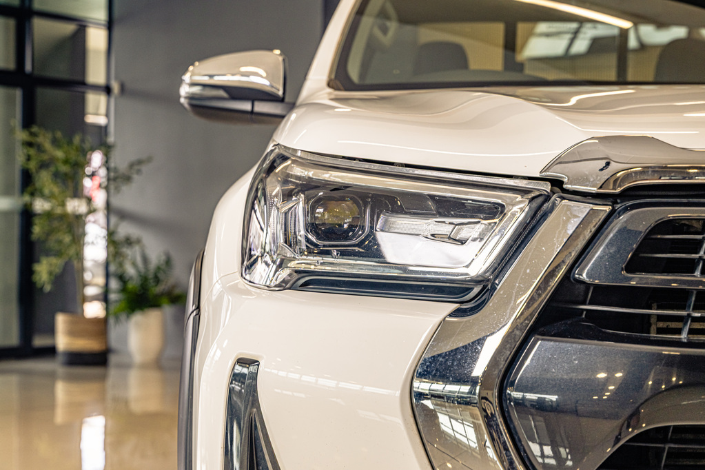 TOYOTA HILUX HILUX 2.8 GD-6 RAIDER 4X4 A/T P/U S/C - 6