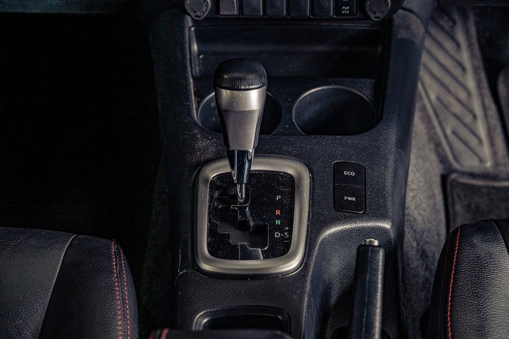 TOYOTA HILUX HILUX 2.8 GD-6 RAIDER 4X4 A/T P/U S/C - 9