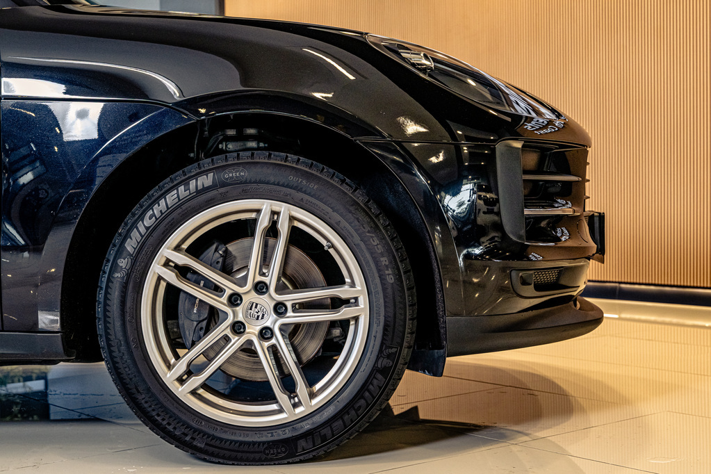 PORSCHE MACAN MACAN - 12