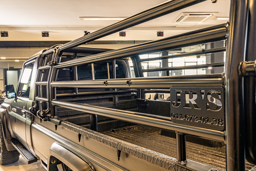 TOYOTA LAND CRUISER PICK UP LAND CRUISER 79 4.5D 70TH ED P/U S/C - 12