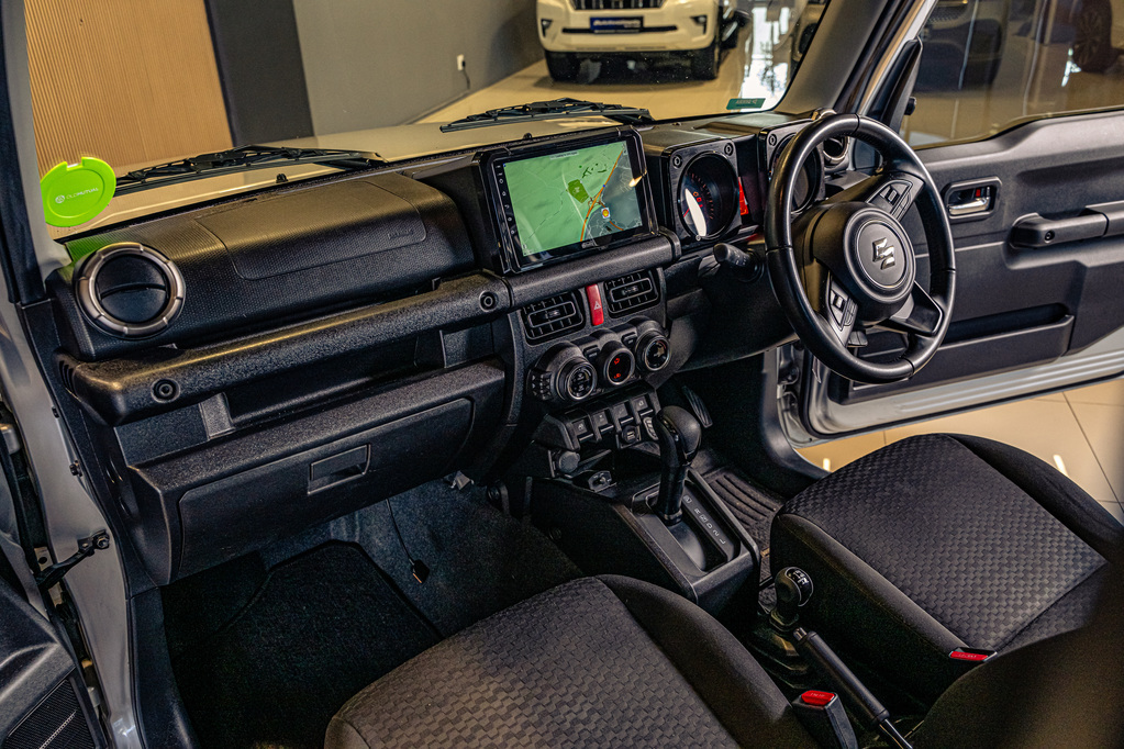 SUZUKI JIMNY JIMNY 1.5 GLX A/T - 11