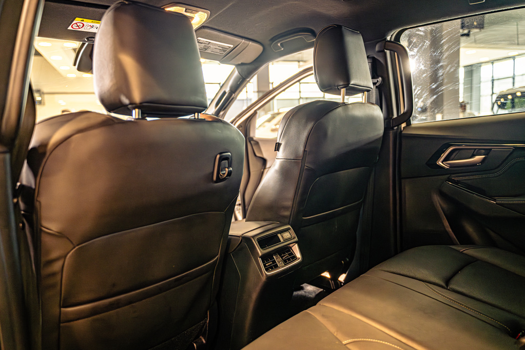 ISUZU D-MAX D-MAX 3.0 Ddi V-CROSS HR 4X4 A/T D/C P/U - 13