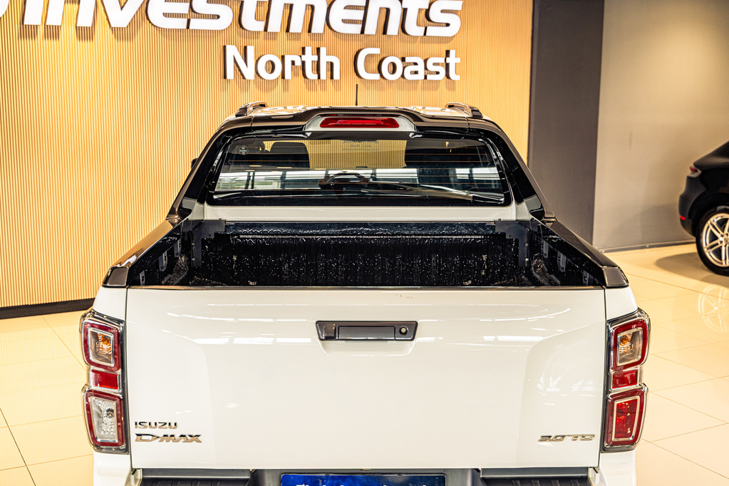 ISUZU D-MAX D-MAX 3.0 Ddi V-CROSS HR 4X4 A/T D/C P/U - 18