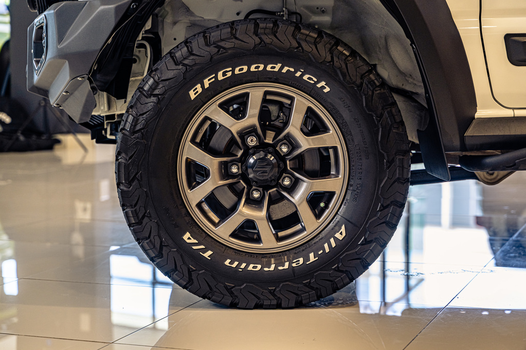 SUZUKI JIMNY JIMNY 1.5 GLX A/T