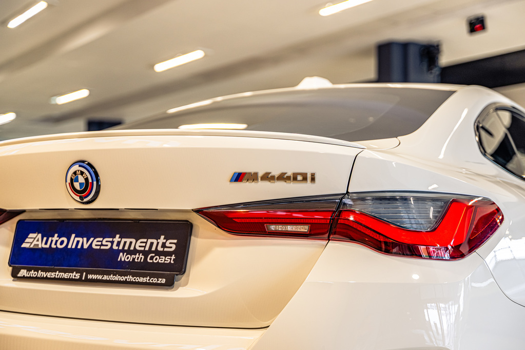 BMW 4 SERIES GRAN COUPE M440i xDRIVE GRAN COUPE A/T (G26) - 12