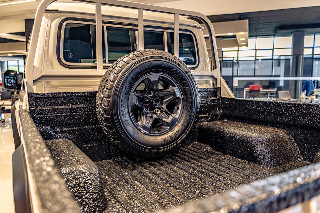 TOYOTA LAND CRUISER PICK UP LAND CRUISER 79 4.5D P/U D/C - 6