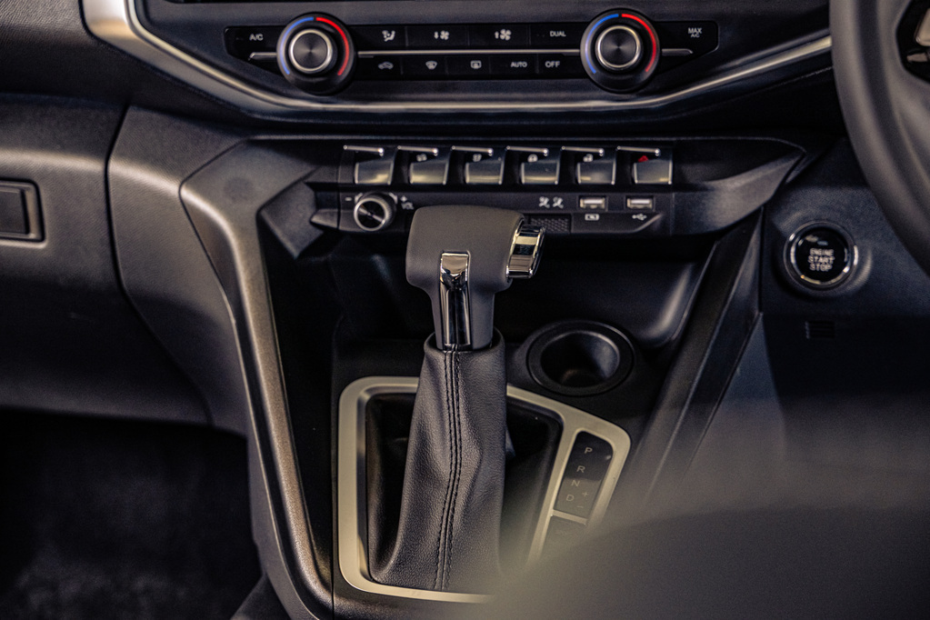 PEUGEOT LANDTREK LANDTREK 1.9D ALLURE P/U D/C A/T - 14