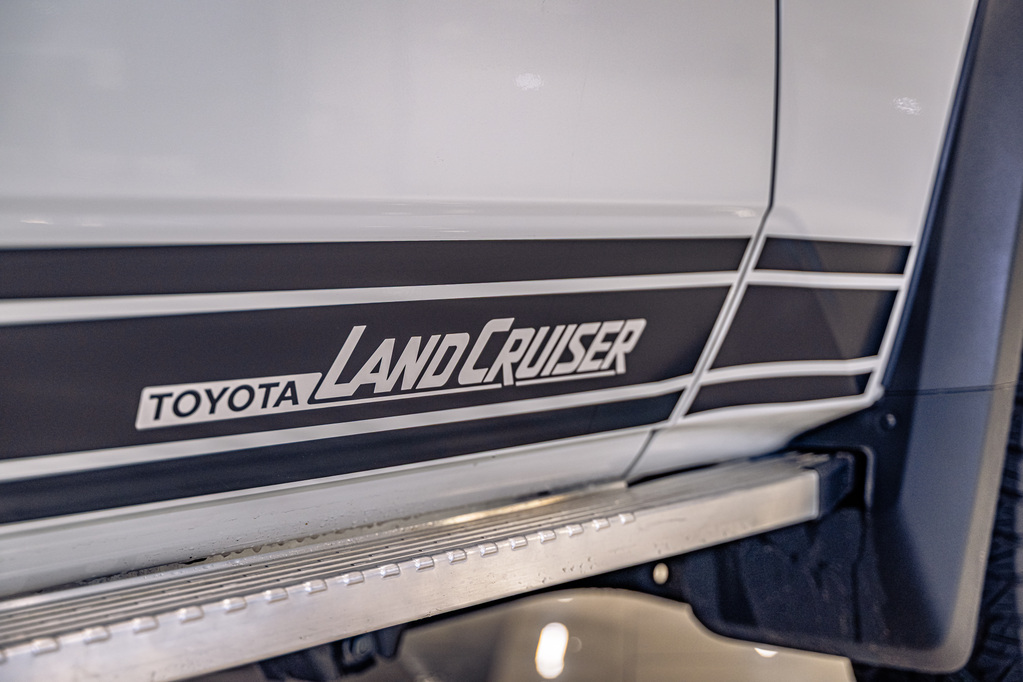 TOYOTA LAND CRUISER 70 LANDCRUISER 76 2.8 GD-6 VX S/W A/T