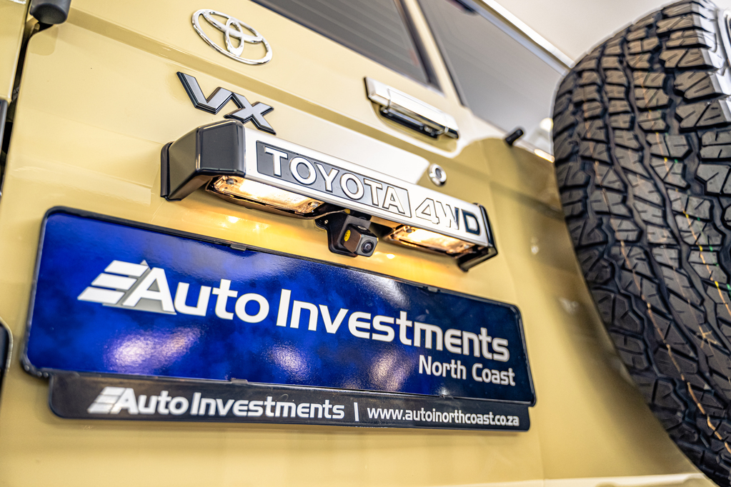 TOYOTA LANDCRUISER 70 LANDCRUISER 76 2.8 GD-6 VX S/W A/T - 16