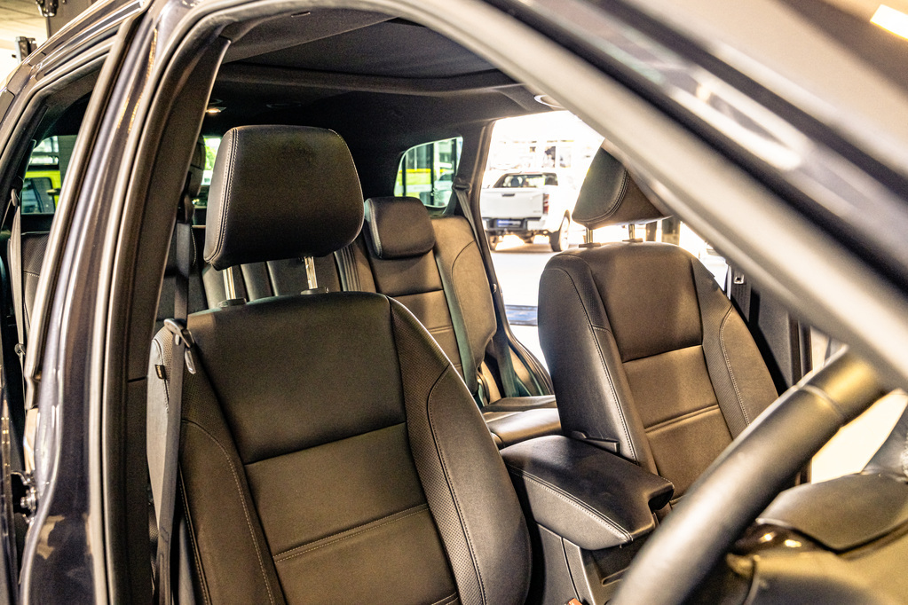 FORD EVEREST EVEREST 2.0D BI-TURBO LTD 4X4 A/T - 17