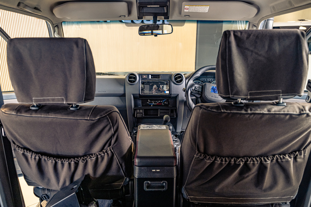 TOYOTA LAND CRUISER PICK UP LAND CRUISER 79 4.5D P/U D/C - 17