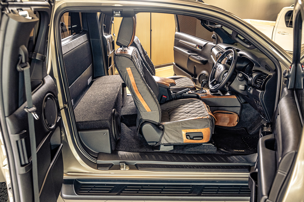 TOYOTA HILUX HILUX 2.8 GD-6 RB LEGEND 4X4 A/T P/U E/CAB