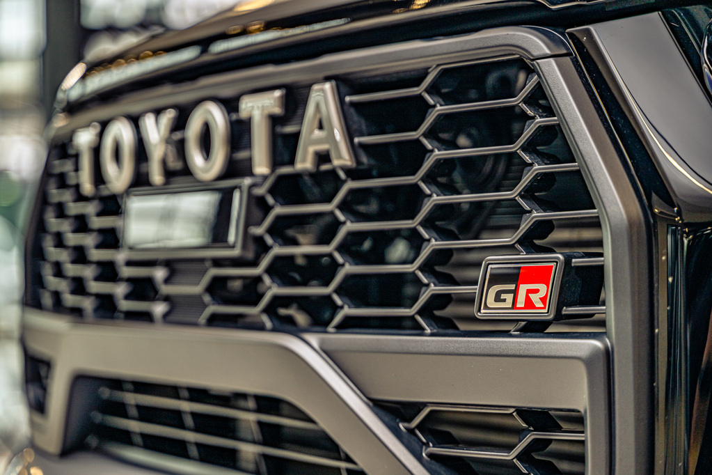 TOYOTA HILUX HILUX 2.8 GD-6 GR-S 4X4 A/T P/U D/C