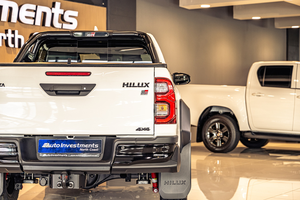 TOYOTA HILUX HILUX 2.8 GD-6 GR-S 4X4 A/T P/U D/C