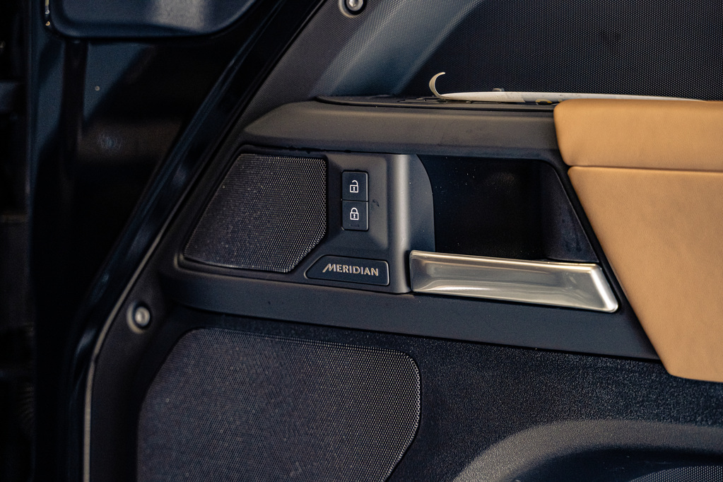 LAND ROVER DEFENDER 110 DEFENDER 110 5.0 V8 HSE X-DYNAMIC (P425)